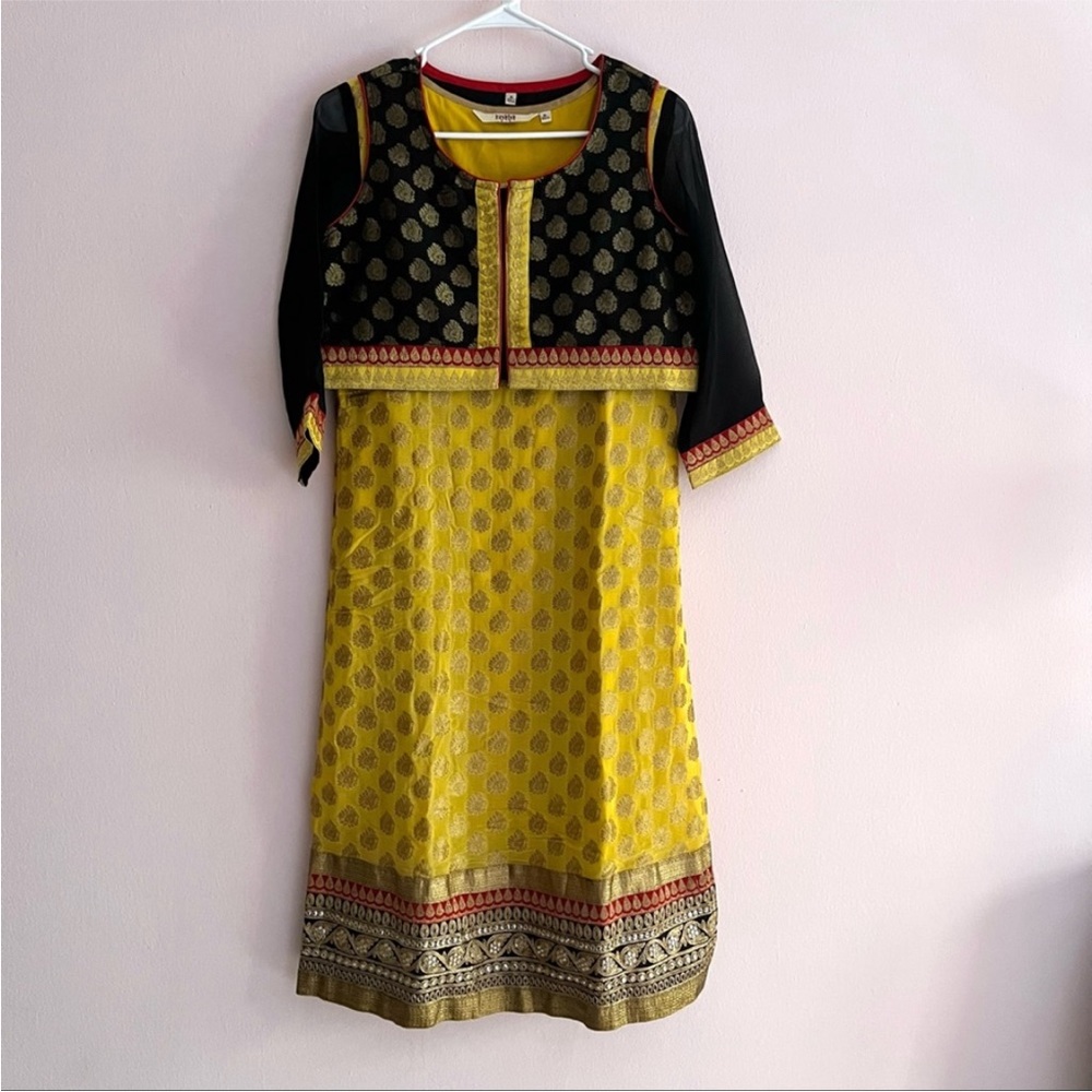 Kashish Yellow Churidar Kurta with koti Vest Small Punjabi Bollywood Indian - Picture 14 of 15